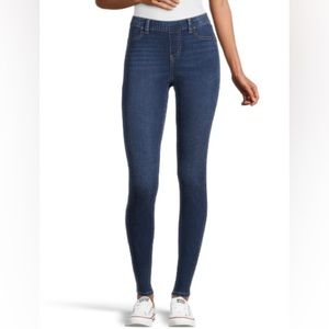 COPY - Denver Hayes Women's Mid Rise
Skinny Pull On Jeggings size 12/29